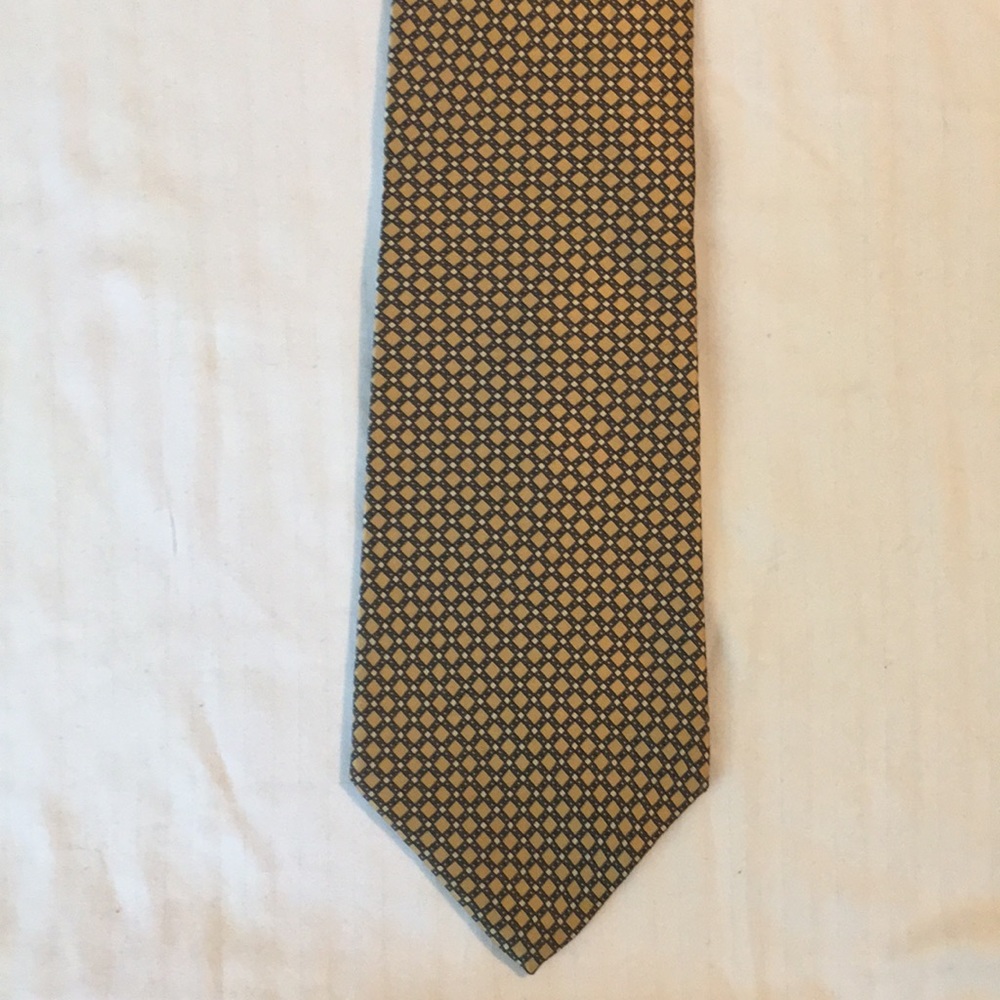 Perry Ellis Portfolio Imported Silk Tie